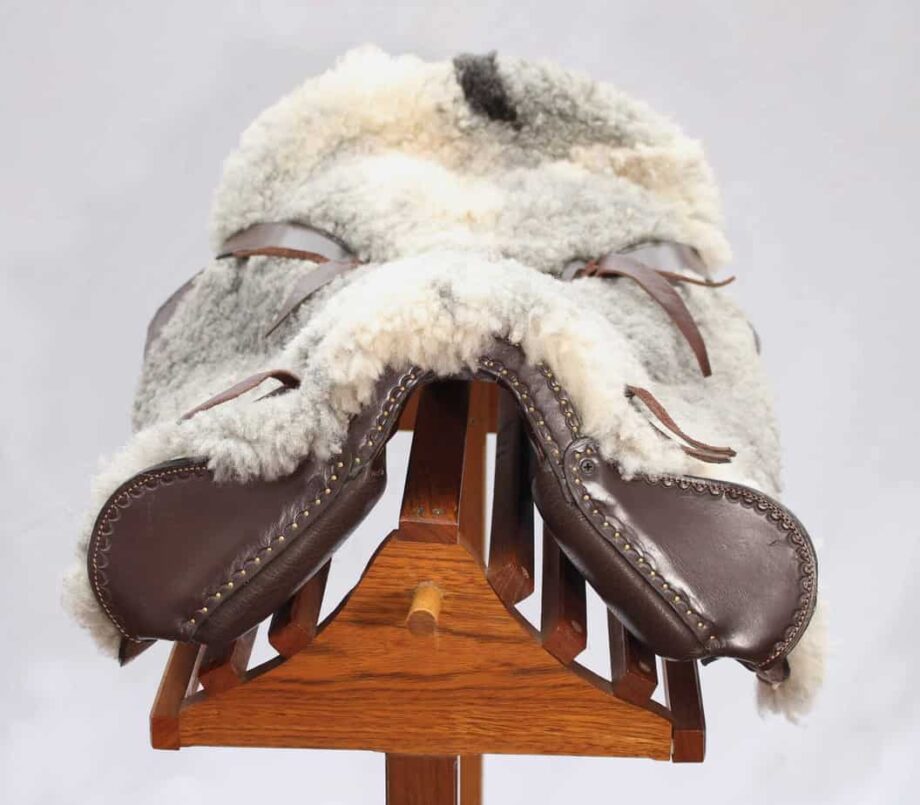 Montura Chilena o Sureña Premium; hecha a mano con carcasa de fibra de vidrio y armazón de madera con basteras de latex -  Único  - Calidad y tradición La Rodada, desde 1968