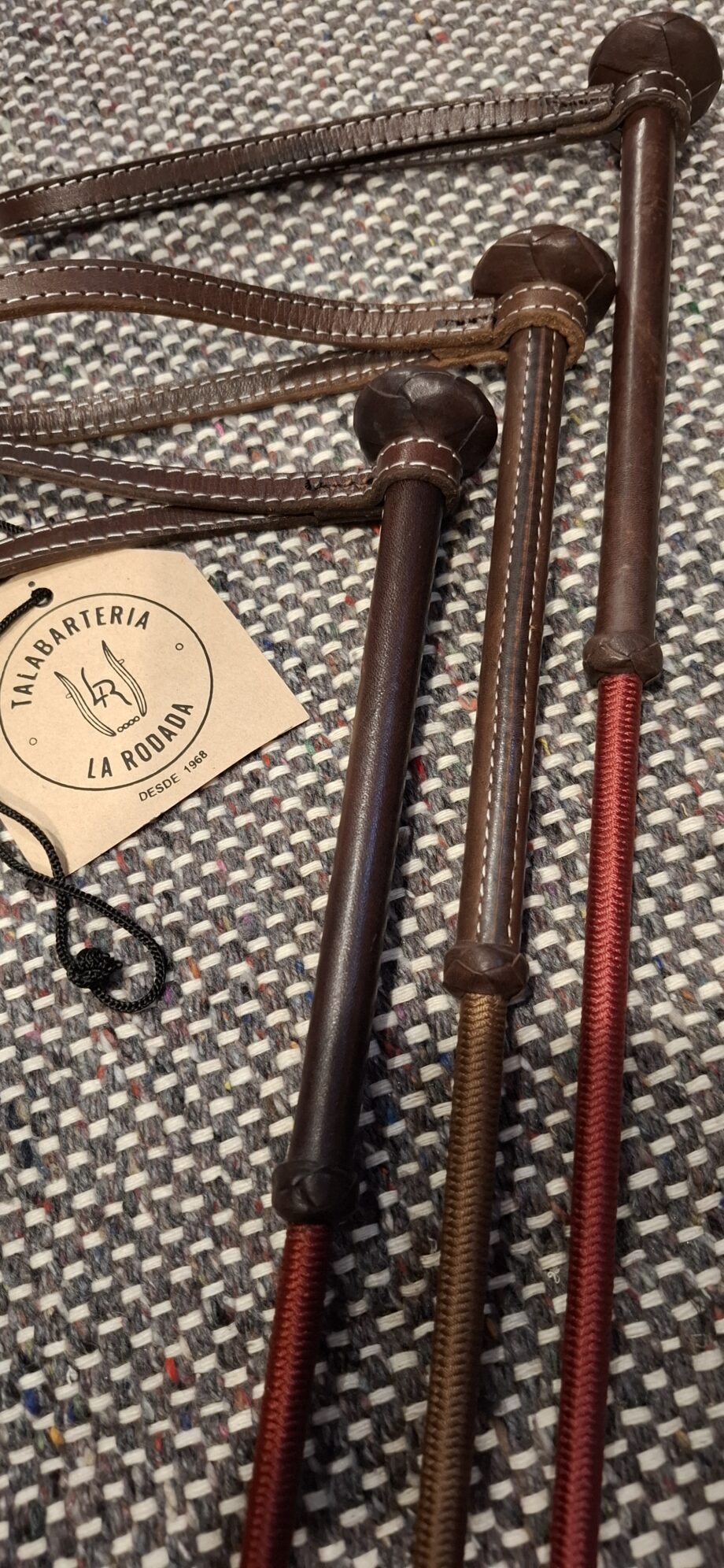 Fusta  Polo calidad profesional mango cuero vacuno con costura