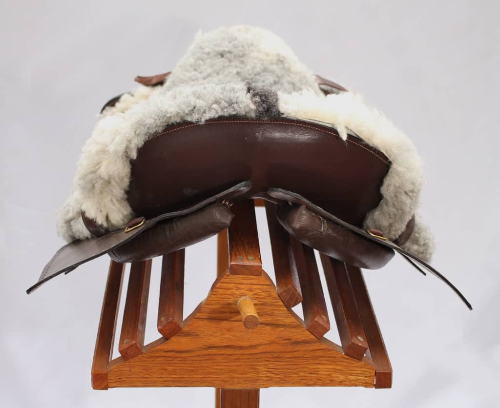 Montura Chilena o Sureña Premium; hecha a mano con carcasa de fibra de vidrio y armazón de madera con basteras de latex -  Único  - Calidad y tradición La Rodada, desde 1968