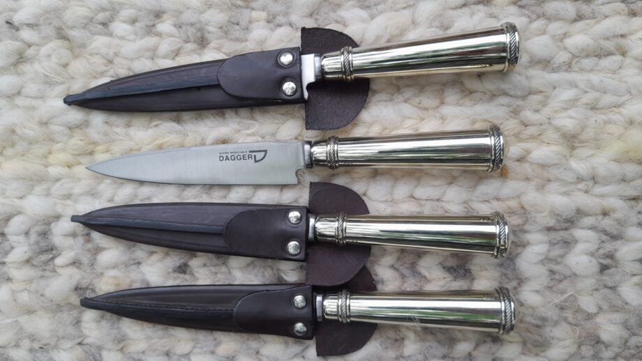 Cuchillo Premium cabo de Alpaca lisa y cincelado - Hoja alemana acero inox.  14cm