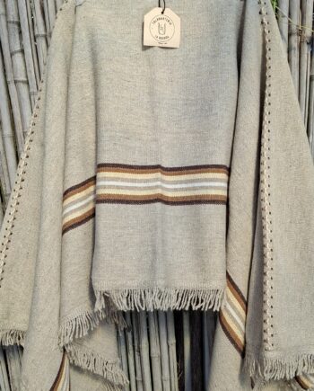 Poncho Catamarqueño Oveja Natural (Telar) pesado