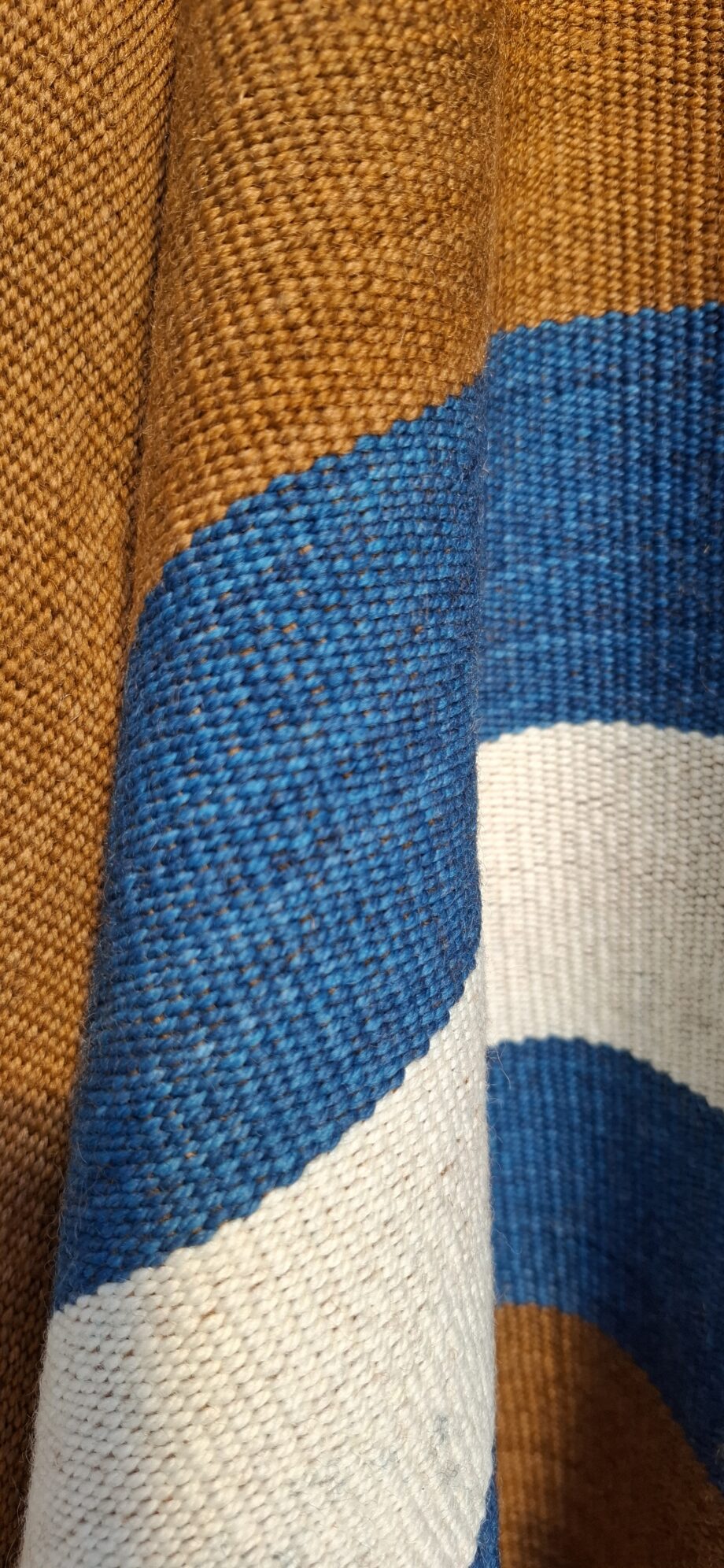 Poncho Catamarqueño pesado oveja natural con motivo / guarda argentina