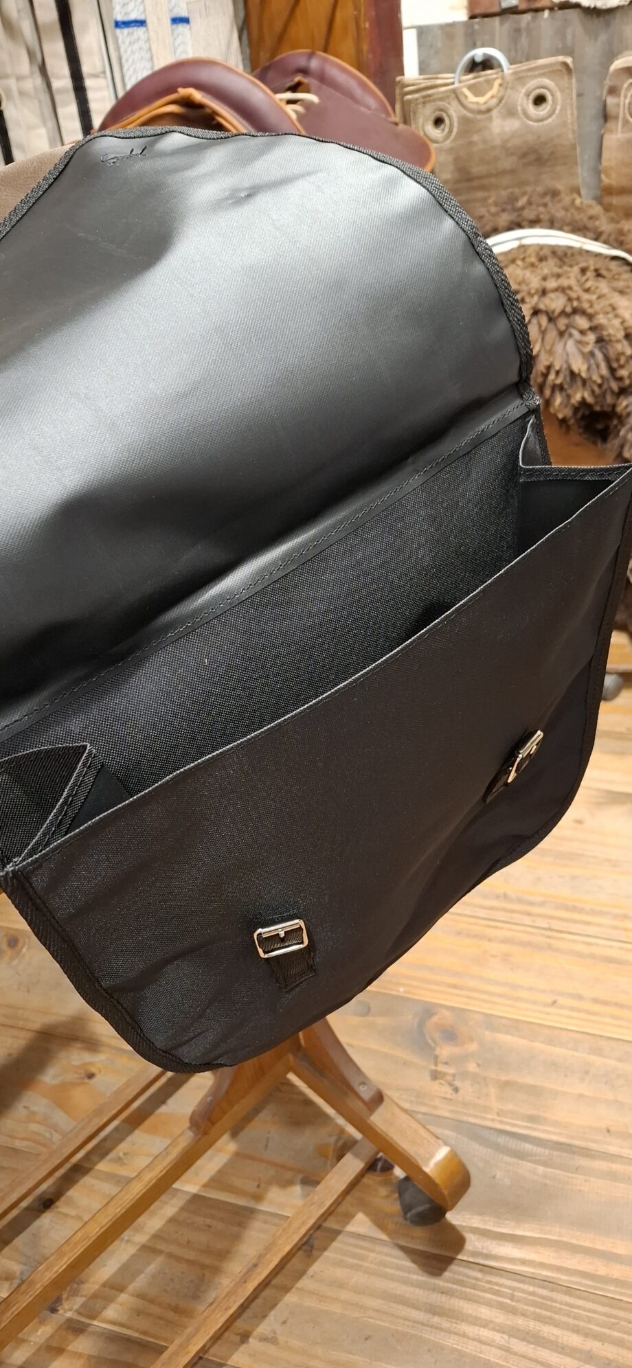 Alforja de cordura impermeable mediana