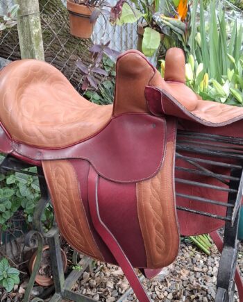 Montura cuero vacuno especial modelo dama (para desfiles criollos)
